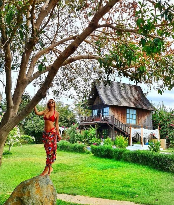 Jhotelresorts Damour Buitenkant foto