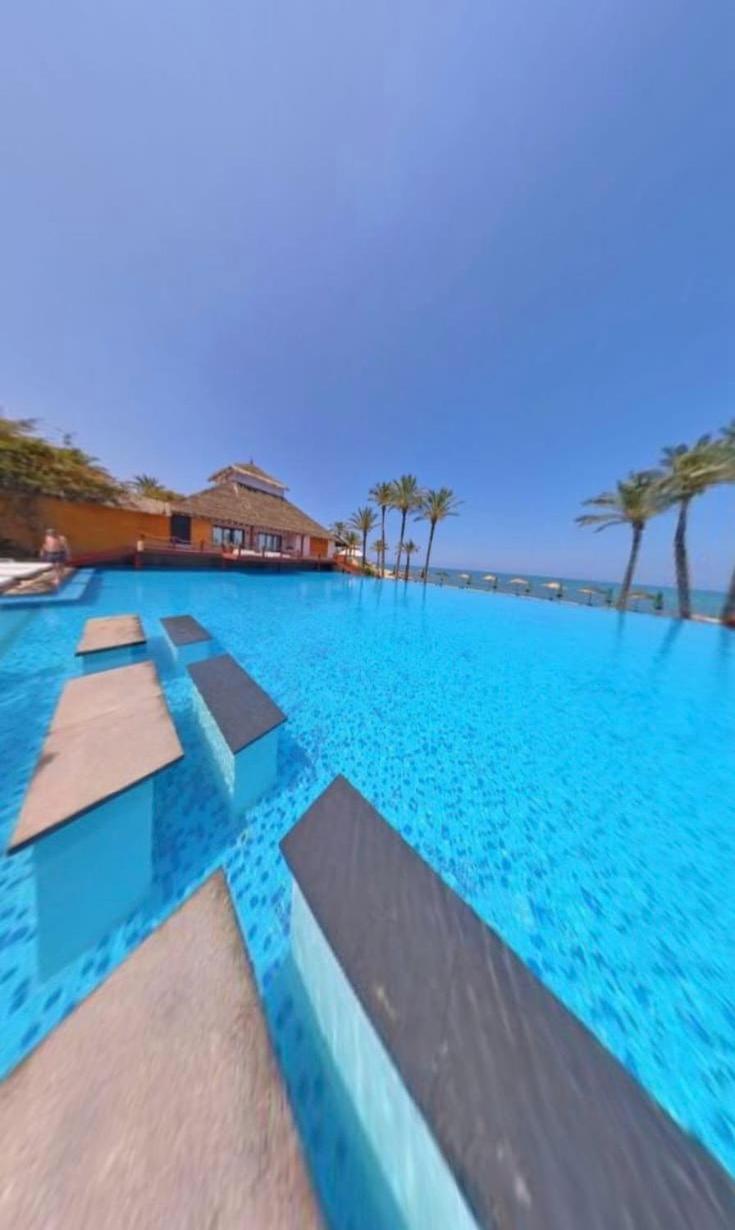 Jhotelresorts Damour Buitenkant foto