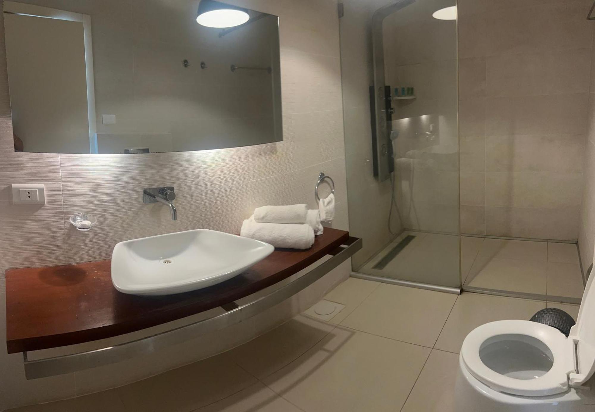 Jhotelresorts Damour Buitenkant foto