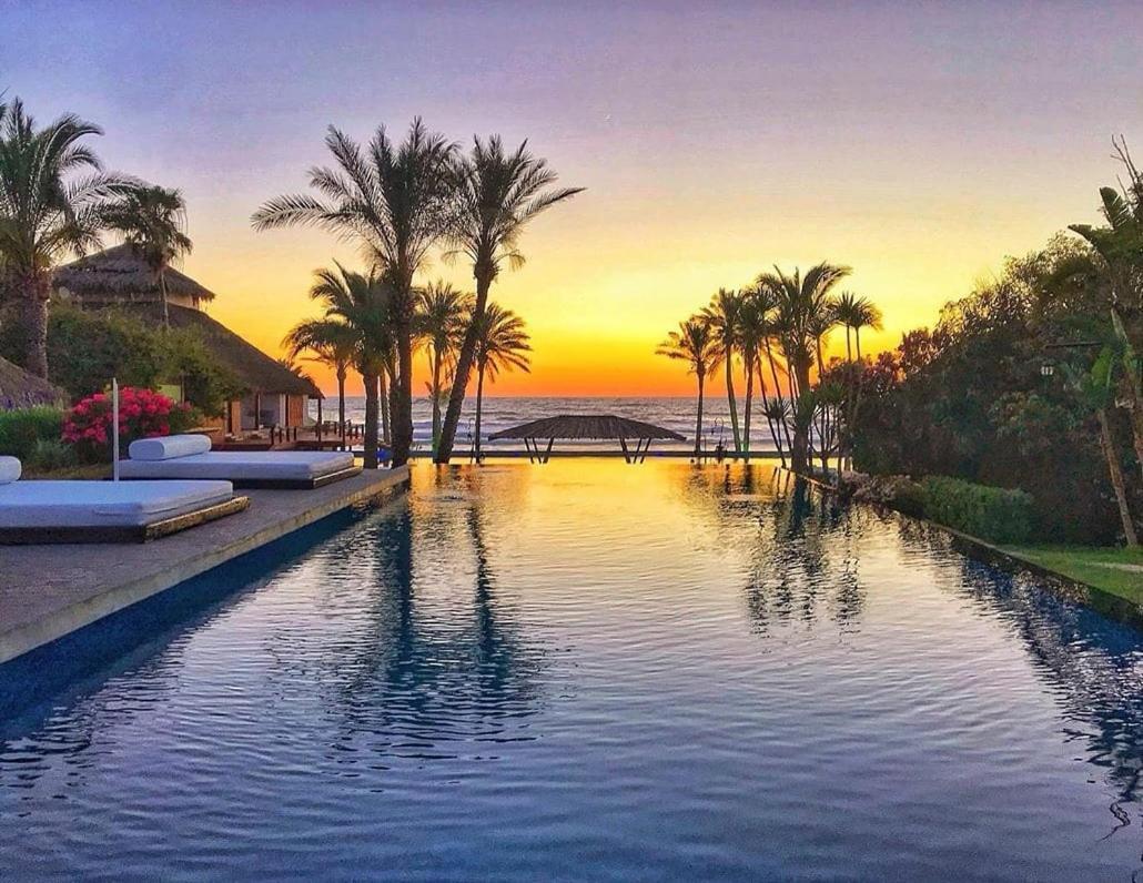 Jhotelresorts Damour Buitenkant foto