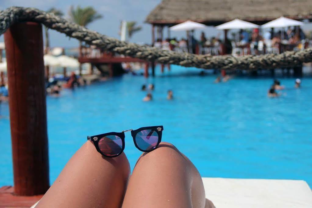 Jhotelresorts Damour Buitenkant foto